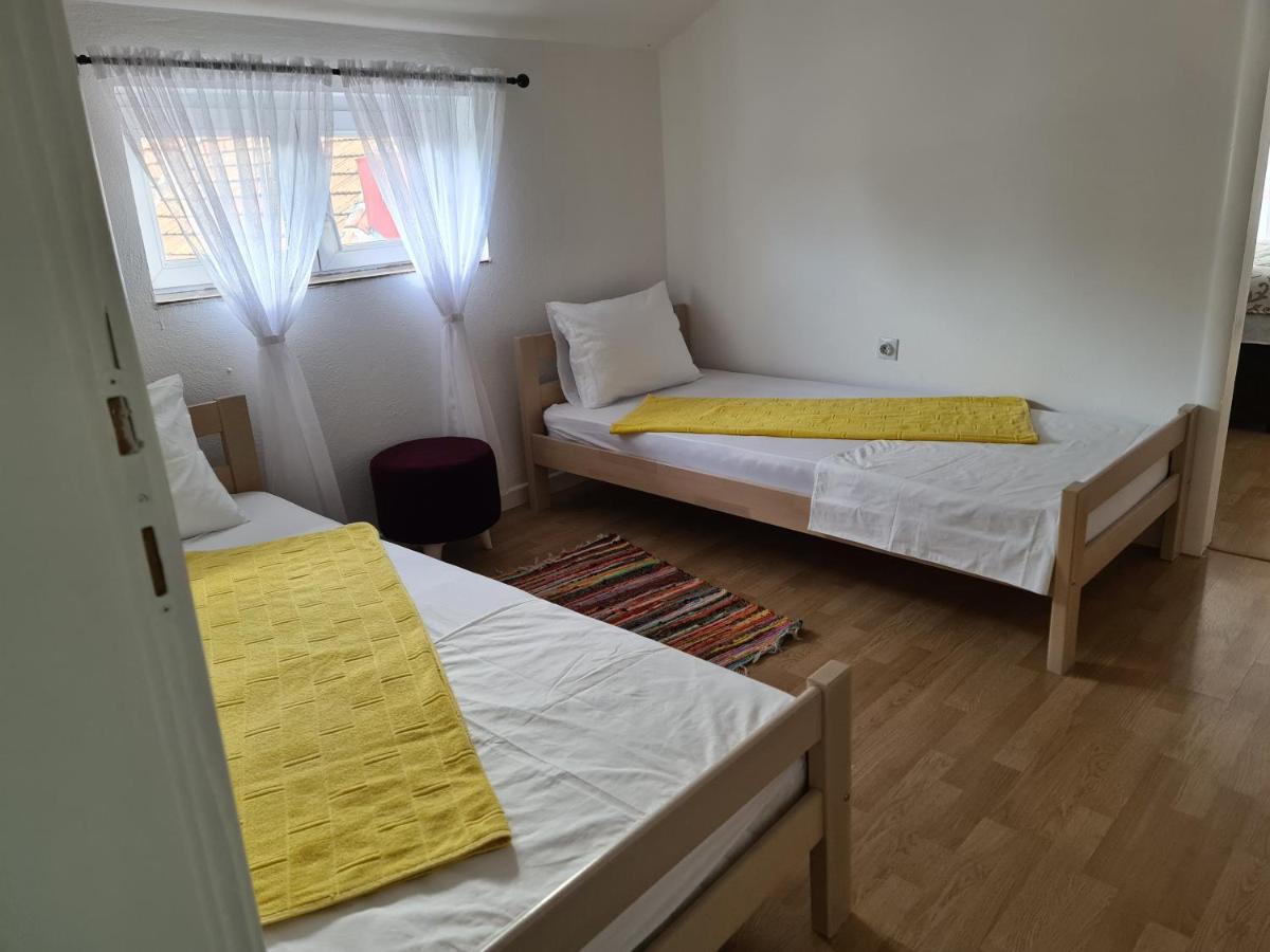 Js Apartmani Nikšić 外观 照片